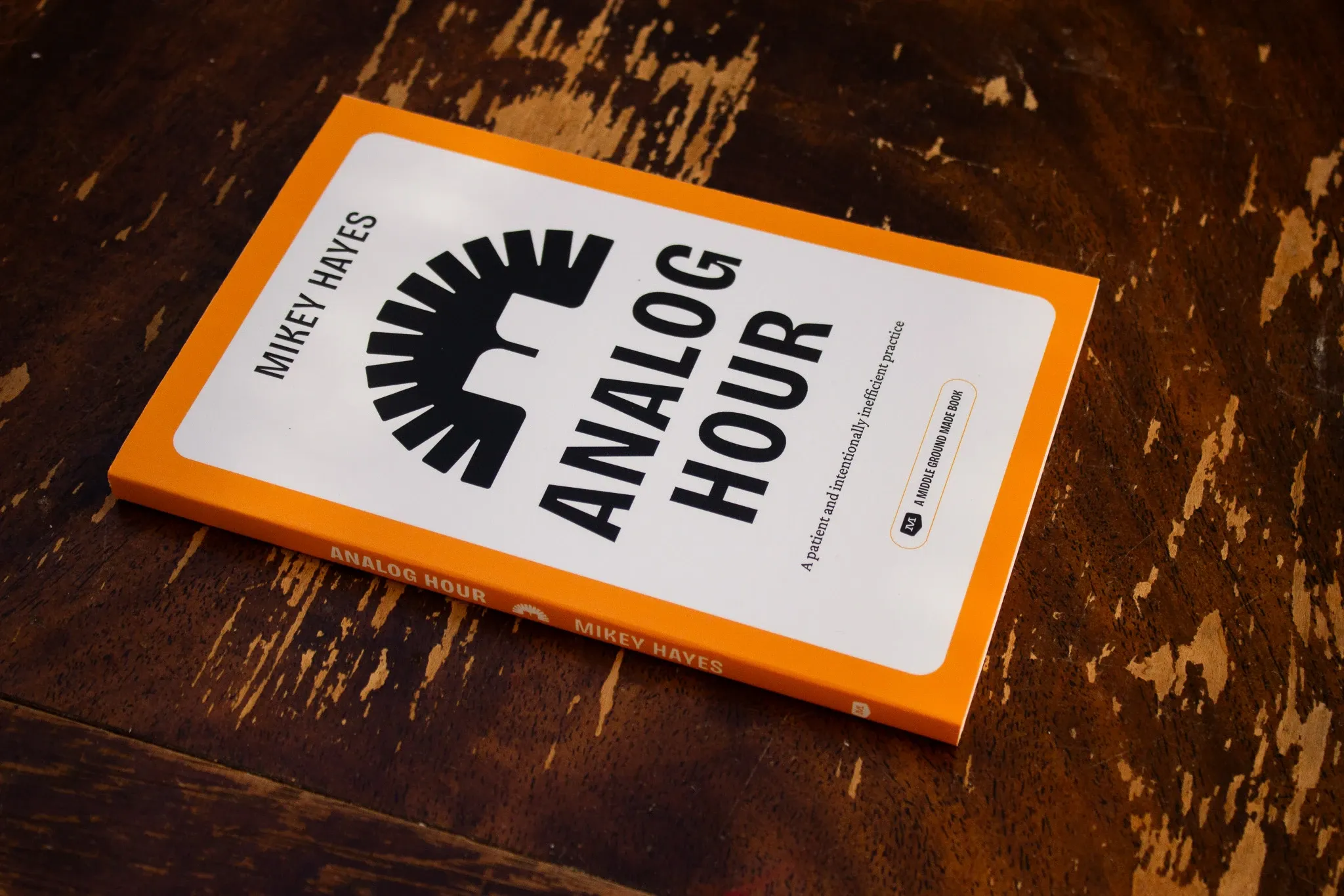 Analog Hour