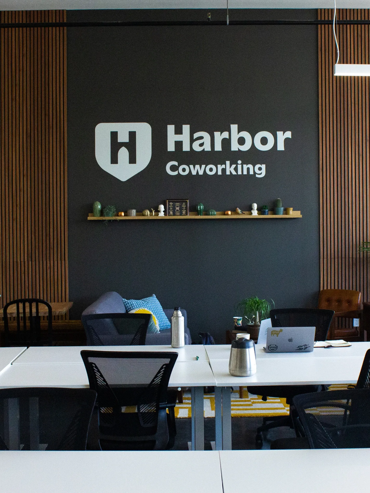 Harbor Coworking Sign