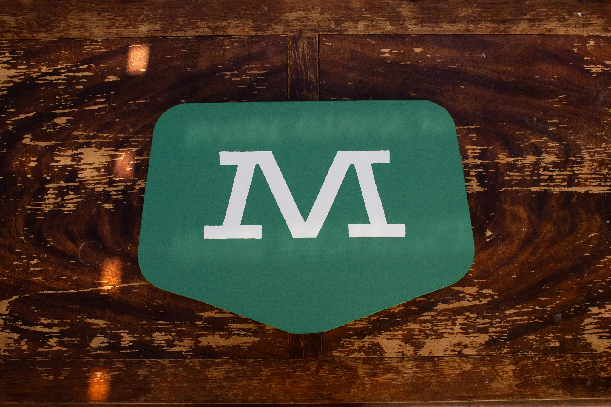 Logo Sign painting